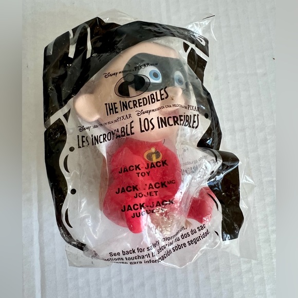The Incredibles 4 McDonalds Toys  Mom,Jack Jack ,Dash, Frozone. - Picture 4 of 7